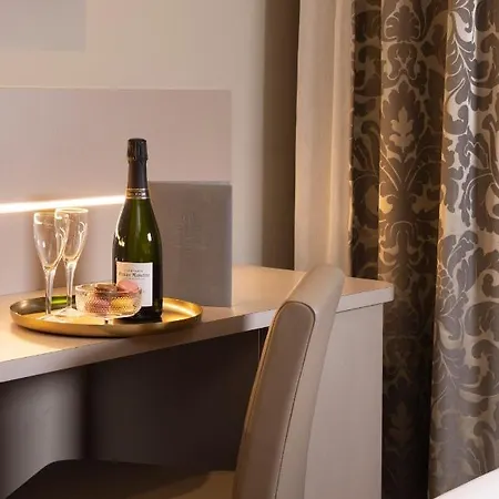 Theoreme Hotel
