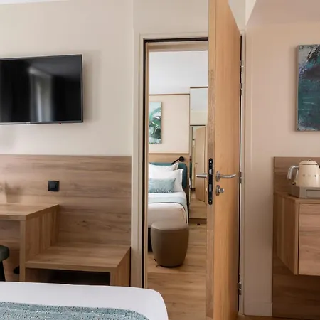Theoreme Hotel 4*