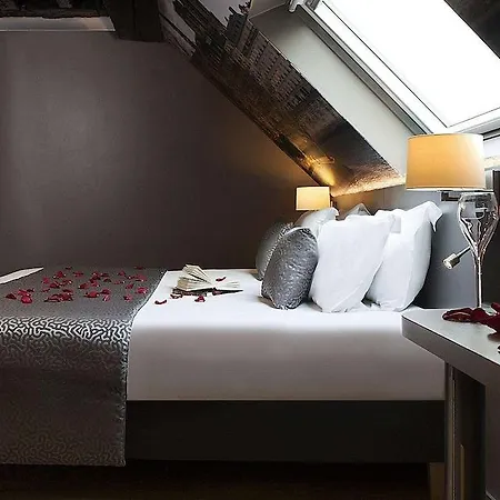 Theoreme Hotel