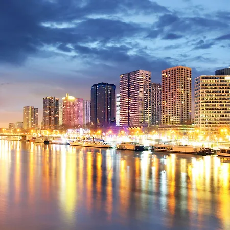 מלון Theoreme 4*