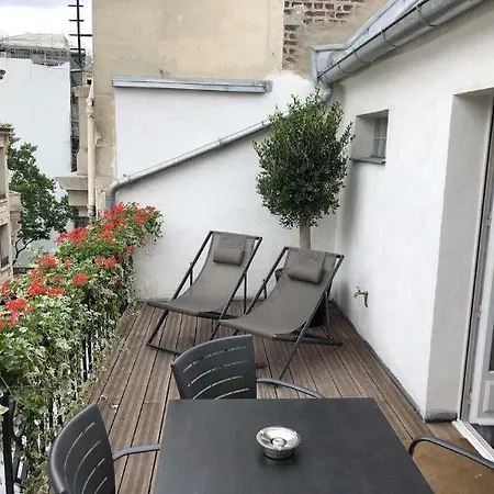 Hotell Theoreme 4*